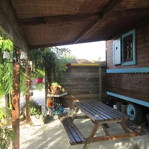 Camping La Roulotte Des Carpates, Gaillac